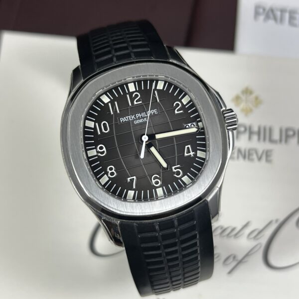 PATEK PHILIPPE AQUANAUT REF. 5167A "GENEVA SEAL" FULL SET + FULL SERVICE DONE IN 2021