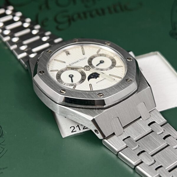 AUDEMARS PIGUET ROYAL OAK DAY-DATE 36 REF. 25594ST MOONPHASE - Image 2