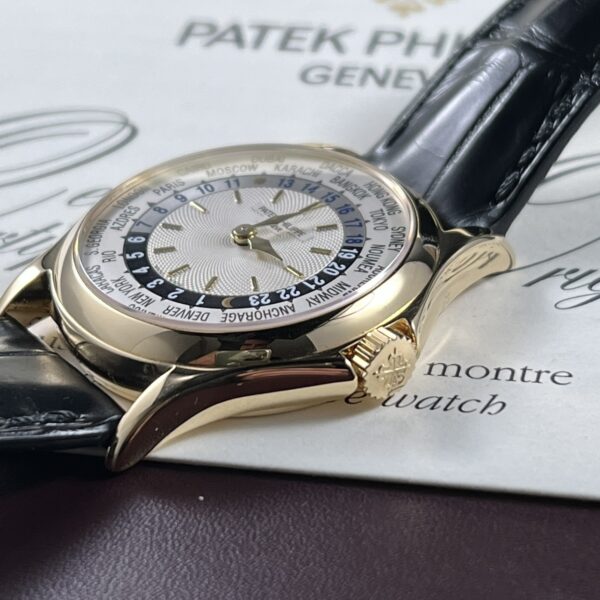 PATEK PHILIPPE WORLD TIME REF. 5110J YELLOW GOLD FULL SET - Image 3