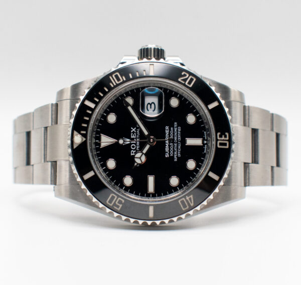 ROLEX SUBMARINER DATE 41 REF. 126610LN FULL SET