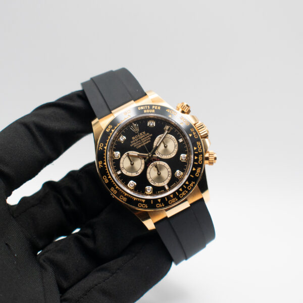 ROLEX DAYTONA OYSTERFLEX REF. 126518LN YELLOW GOLD FULL SET - Image 2