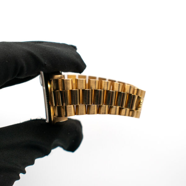 (VINTAGE) ROLEX DAY-DATE 36 REF. 18038 PRESIDENT YELLOW GOLD 18K BLACK DIAL WITH CERTIFICATE - Image 5