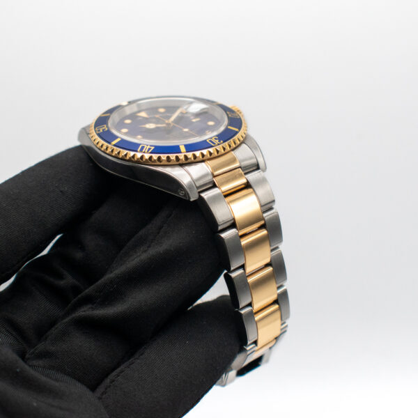 ROLEX SUBMARINER DATE REF. 16613 BLUE DIAL STEEL/GOLD FULL SET - Image 3
