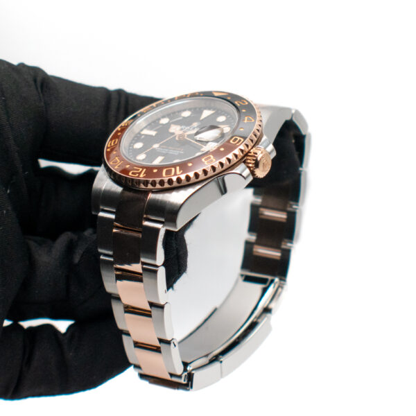 ROLEX GMT-MASTER II REF. 126711CHNR ROOTBEER STEEL/ROSE GOLD FULL SET - Image 4