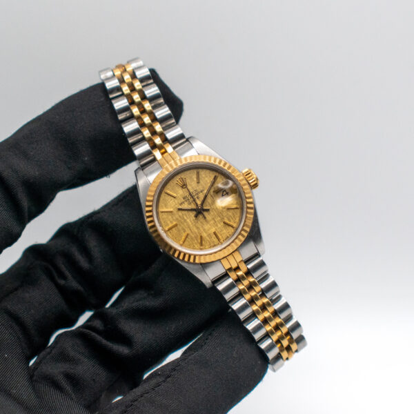 ROLEX LADY-DATEJUST 26 REF. 69173 STEEL/GOLD LINEN DIAL - Image 2