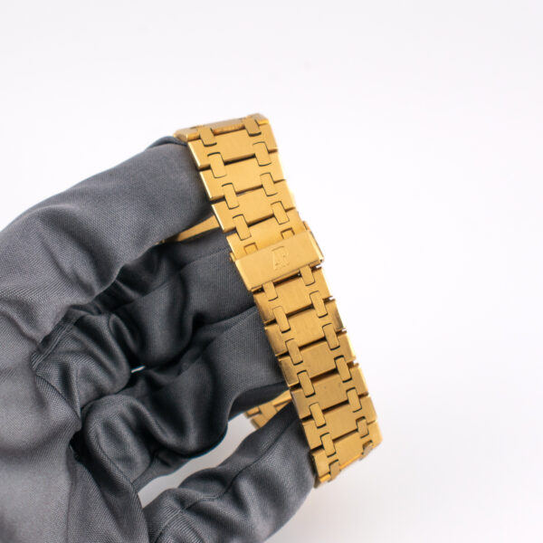 AUDEMARS PIGUET ROYAL OAK SQUARE REF. 6005BA YELLOW GOLD 18K QUARTZ - Image 4